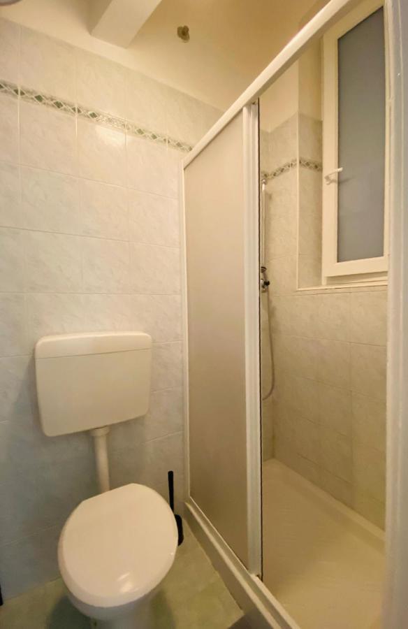 Belli 4 Apartment - Sauna - Триест Экстерьер фото