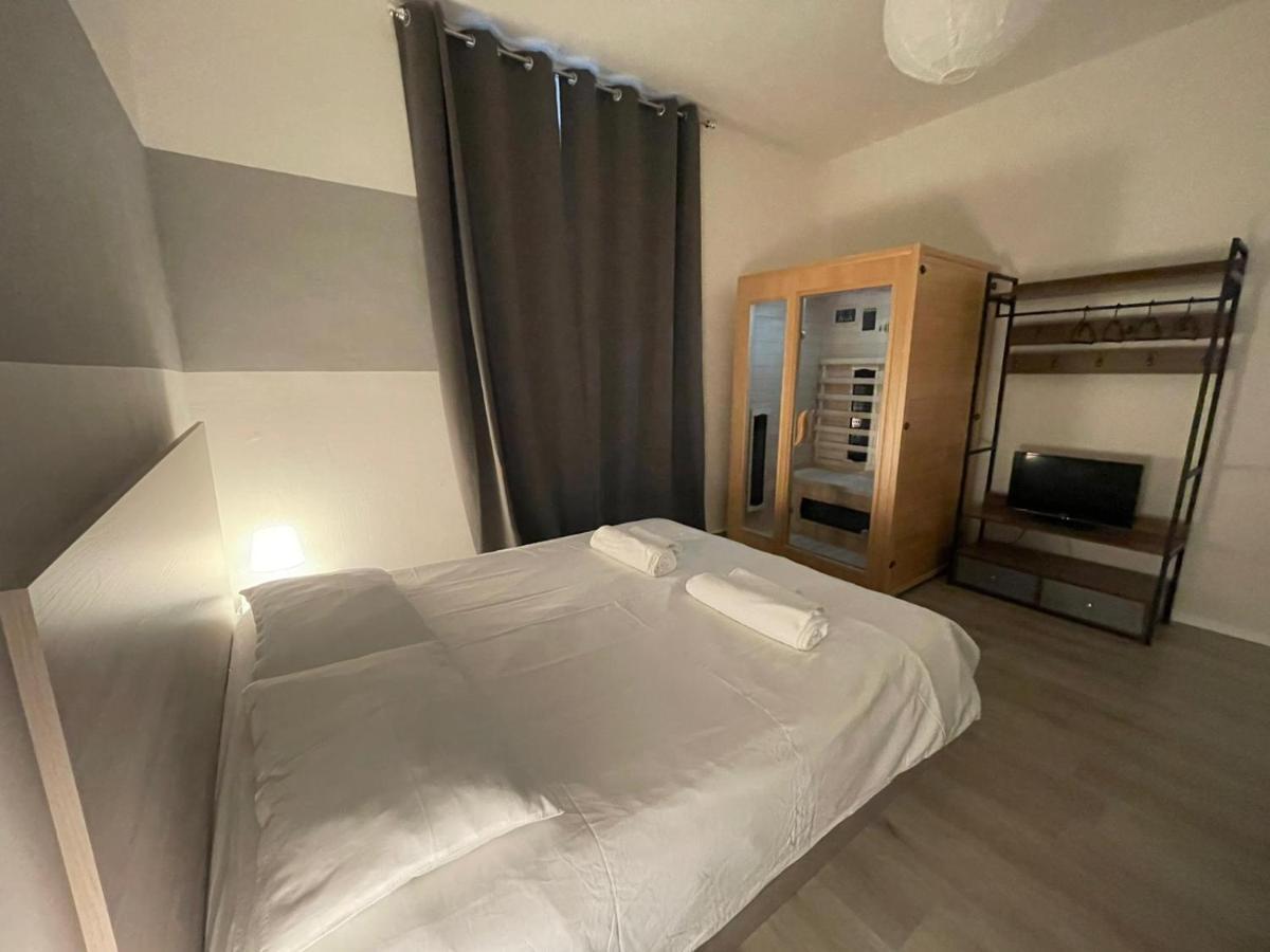 Belli 4 Apartment - Sauna - Триест Экстерьер фото